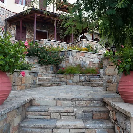 Alonissos Muses Kalamákia